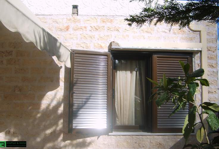 Συνθετικά κουφώματα PVC Πολύγωνο